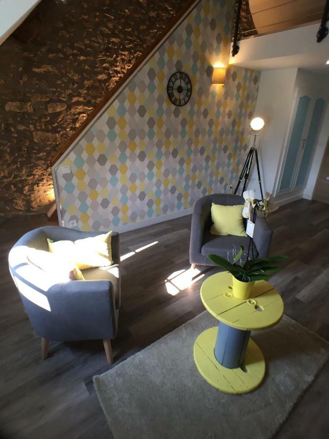 Domaine Des Trois Chateaux Moisenay エクステリア 写真