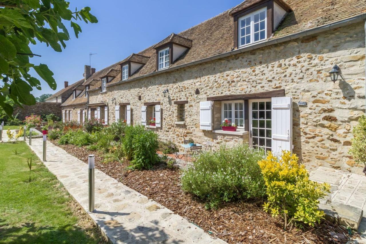 Domaine Des Trois Chateaux Moisenay エクステリア 写真