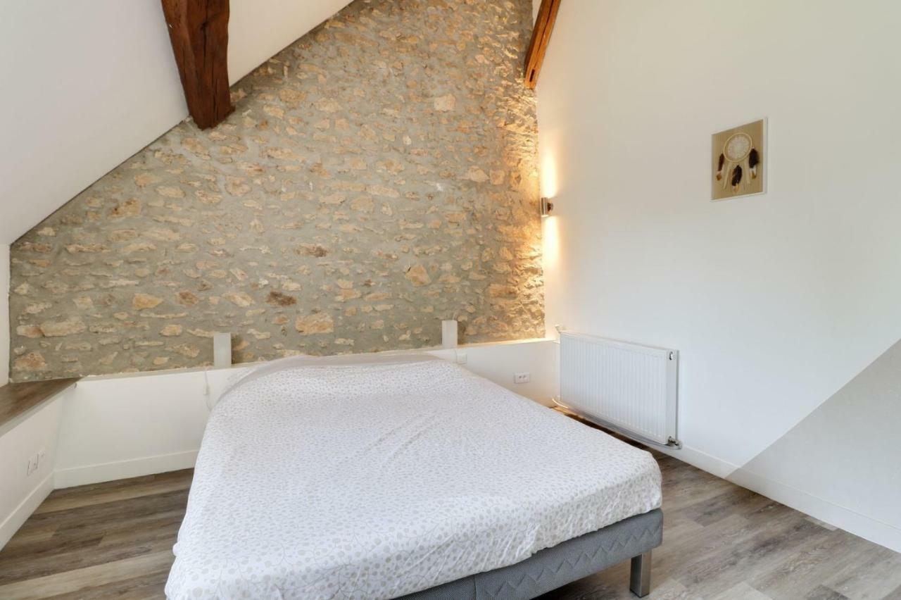 Domaine Des Trois Chateaux Moisenay エクステリア 写真