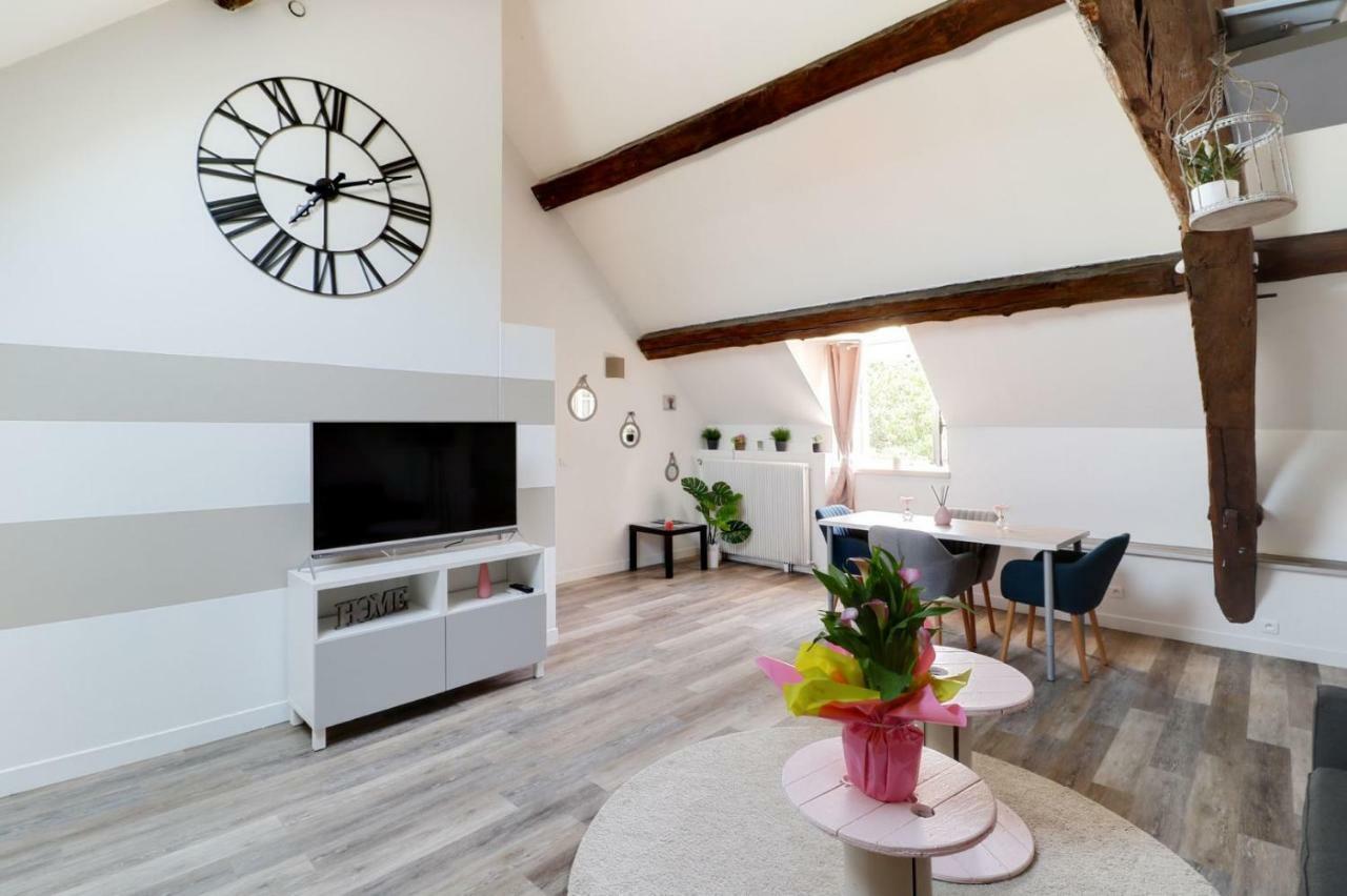 Domaine Des Trois Chateaux Moisenay エクステリア 写真
